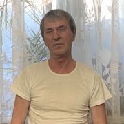  ,   Aleks, 61 ,   c 