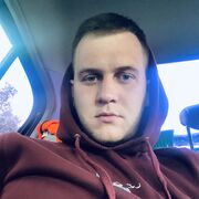  ,   Viktor, 26 ,   ,   
