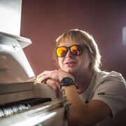  ,   Ilko, 34 ,   ,   , c 