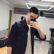  ,  Alex, 27