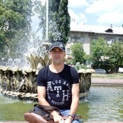  ,   Artiom, 40 ,   