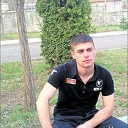  ,  Maska, 33