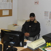  ,   Elnur, 45 ,   