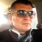  ,   Alex, 52 ,   c 