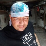  ,  Slavyan, 35