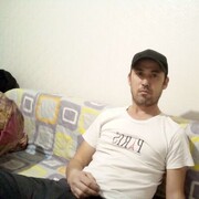  ,   Albert, 44 ,   ,   