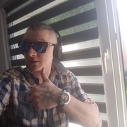 ,   Oleg, 41 ,   