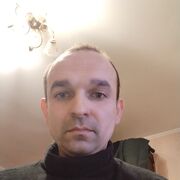  ,  Sergii, 37