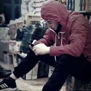  ,  Timur, 32