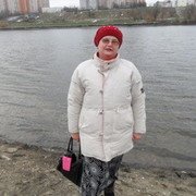  ,   Yuliya, 52 ,  