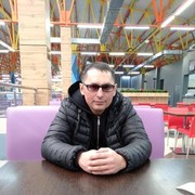  ,  Andrei, 43