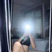  , 