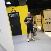  ,   , 44 ,   ,   
