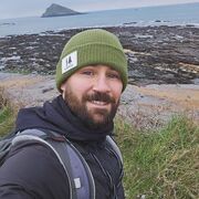  ,   Leonardo, 42 ,   c 