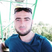  ,  Cristi, 29