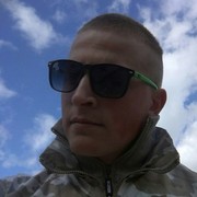  ,  Alex, 35