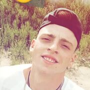  ,  Denis, 20