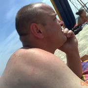 ,   Vitalij, 54 ,   