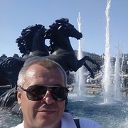  ,   Rus, 53 ,     , c 