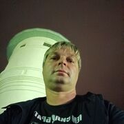  ,   Aleks Alba, 37 ,   c 
