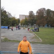  ,  Yuriy, 40