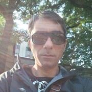  ,   Davit, 42 ,   ,   