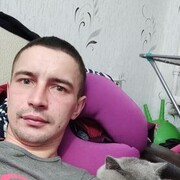  ,   Miki, 32 ,   c 