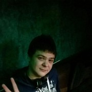  ,  Aleksandr, 32