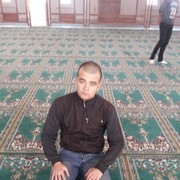  ,   Bijo, 34 ,   
