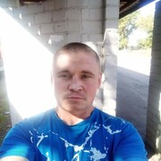  ,   Vasilij, 37 ,  