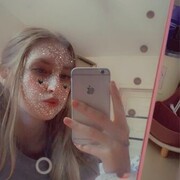  ,  Tanya, 21