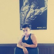  ,   Maks, 33 ,     , c , 