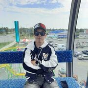  ,   Maxim, 33 ,   ,   , c 