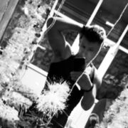  ,   Oleq, 23 ,   ,   , c 