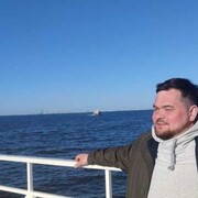  ,   Anton, 37 ,   ,   