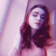  ,  Tanya, 24
