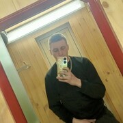  ,  Nikita, 24
