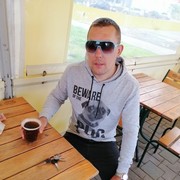  ,  San, 35