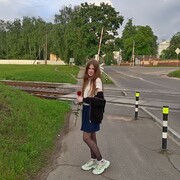  , 