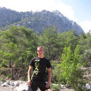  ,   Atrjom, 40 ,     , c 