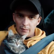  ,  Dmitry, 25