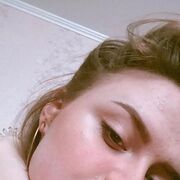  ,   Valeria, 24 ,   ,   