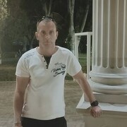  ,   Nik, 38 ,   ,   