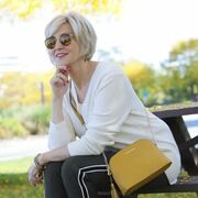  ,   Nika, 60 ,     , c , 