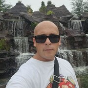  ,   Vladimir, 42 ,   ,   