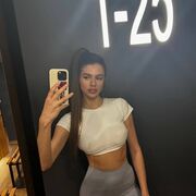  , 