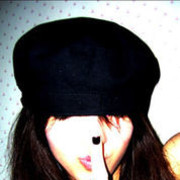  ,   Nikol, 43 ,   