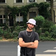  ,   Andrej, 33 ,   ,   