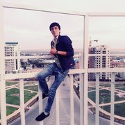  ,  Khurshed, 28