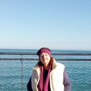  Oraison,  Elena, 57